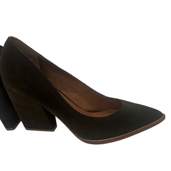 ANTHROPOLOGIE BETTYE MULLER Olive Green Suede Heels Size 8 M - Picture 5 of 9